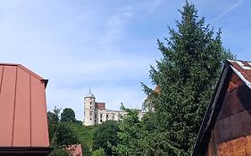 Dom w Janowcu z widokiem na zamek - blisko Magiczne Ogrody